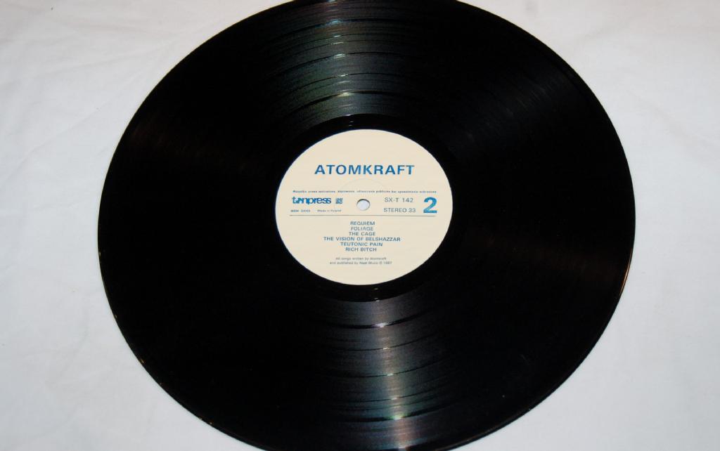 AtomKraft - Atom Kraft