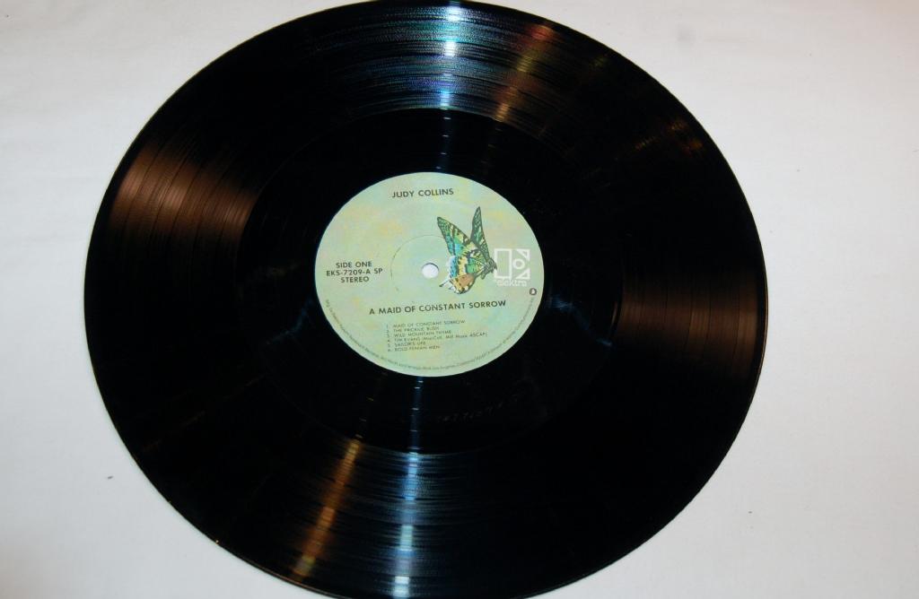 Collins, Judy - A Maid of Constant Sorrow