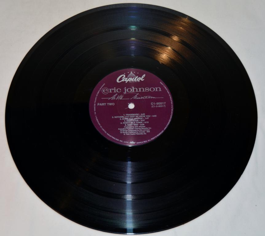 Johnson, Eric - Ah Via Musicom