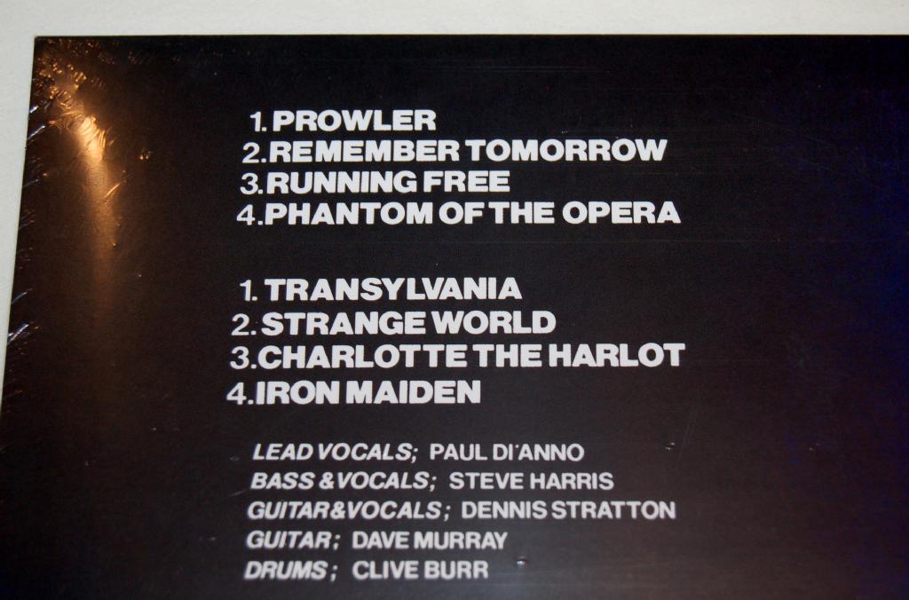 Iron Maiden - Iron Maiden