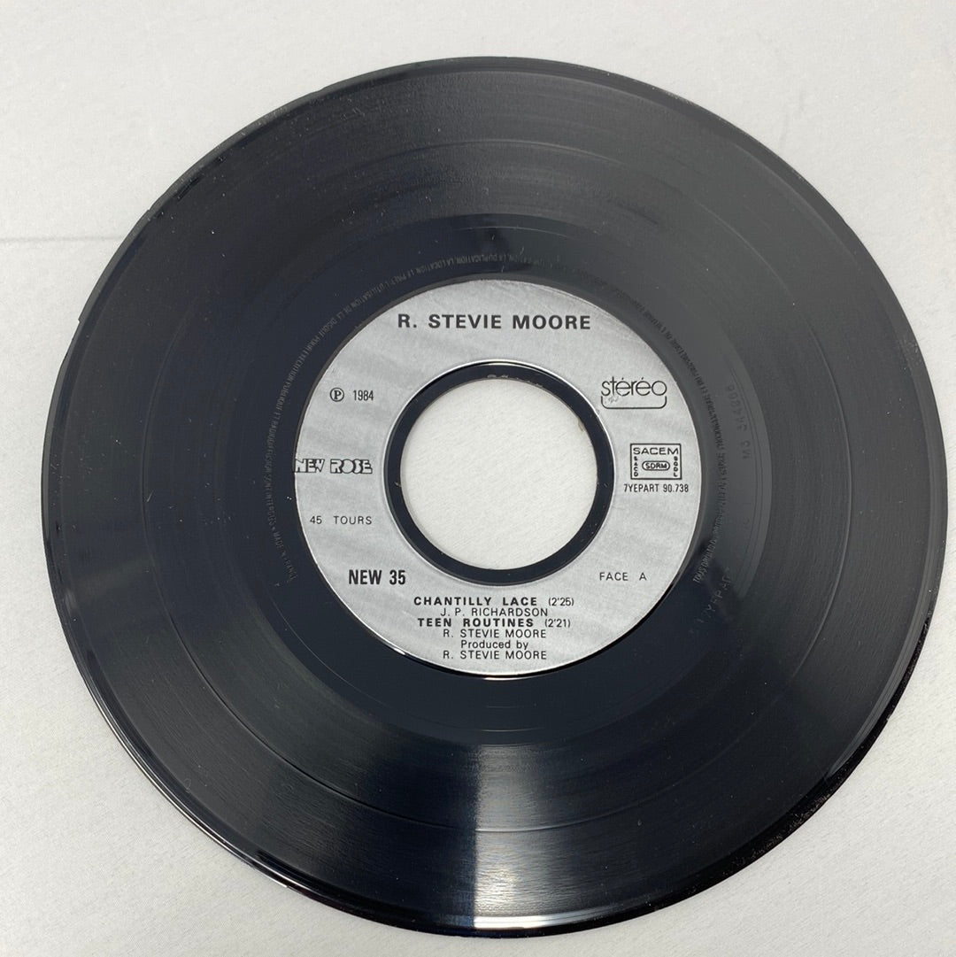Moore, R. Stevie - Chantilly Lace