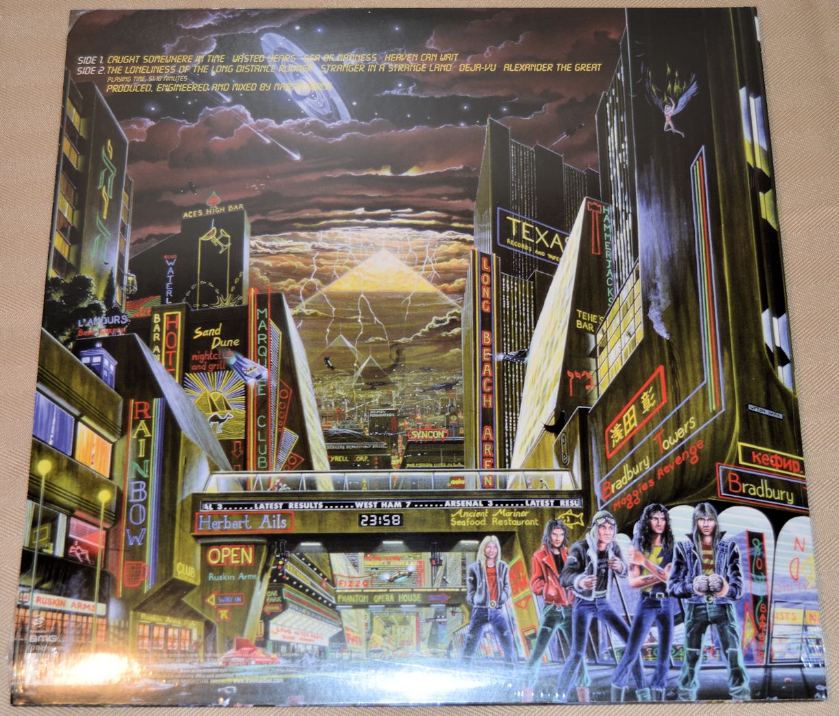 Iron Maiden - Somewhere In Time