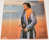 Cash, Johnny - Is Coming To Town