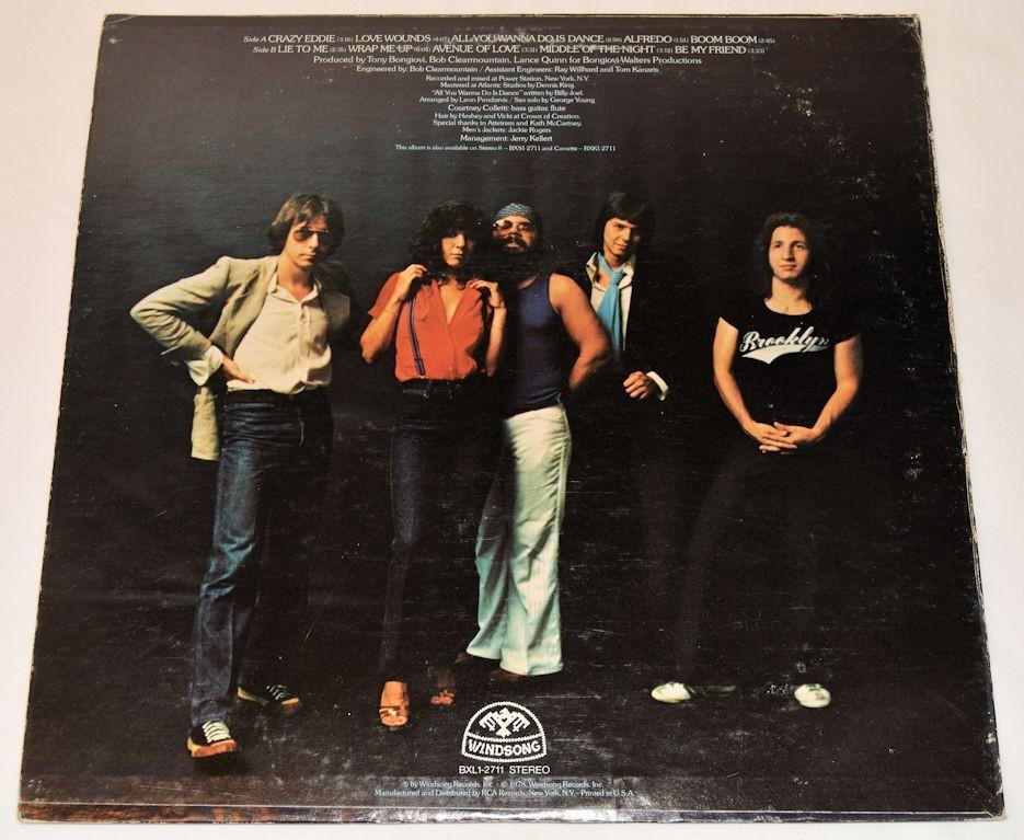 Johnnys Dance Band - Love Wounds Flesh Wonds