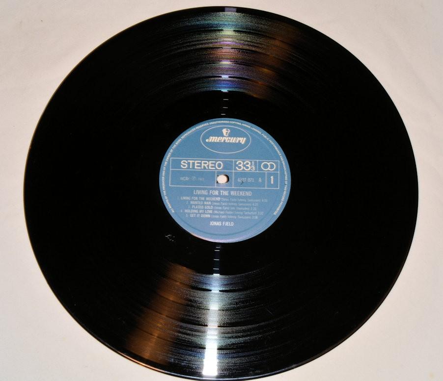 Fjeld, Jonas - Living For The Weekend