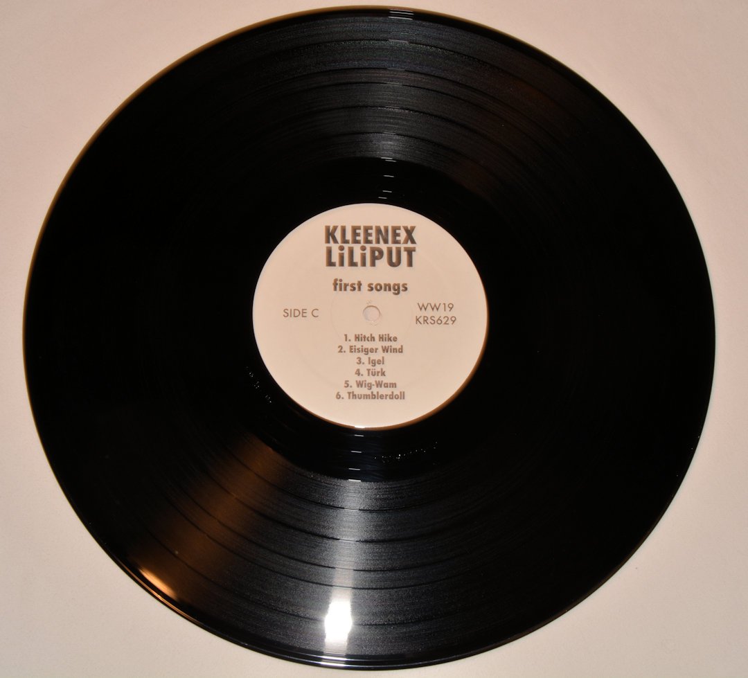 Kleenex Liliput - First Songs