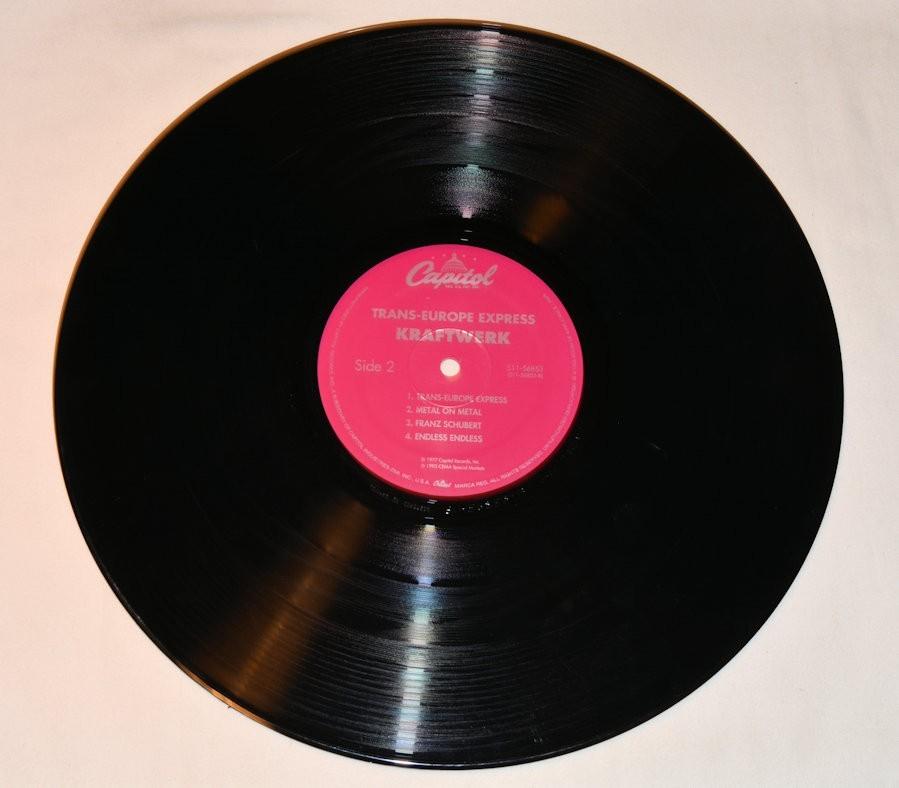 Kraftwerk - Trans-Europe Express