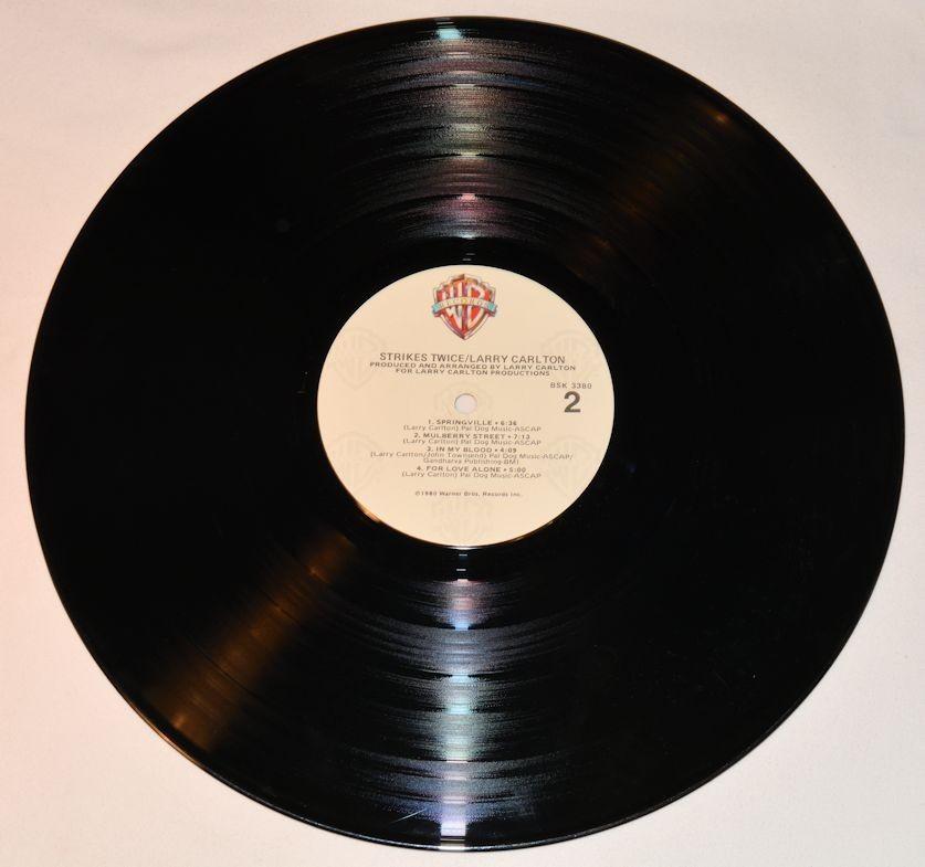 Carlton, Larry - Strikes Twice