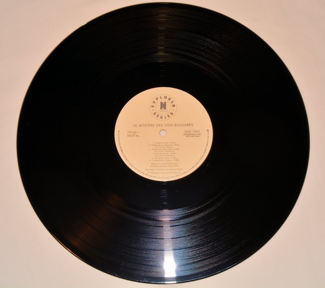 Le Mystère Des Voix Bulgares - Le Mystère Des Voix Bulgares