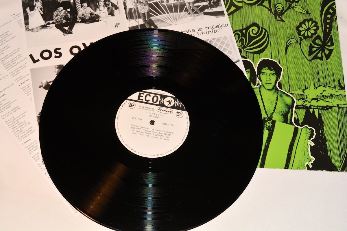 Los Ovnis - Hippies