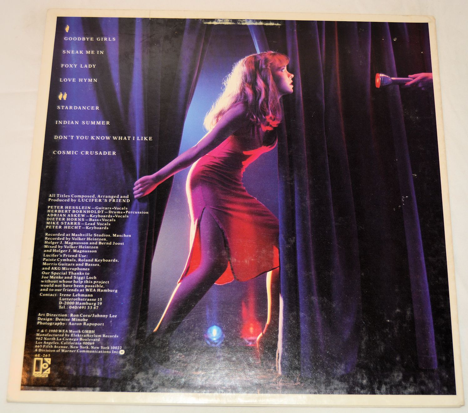 Lucifer's Friend - Sneak Me In