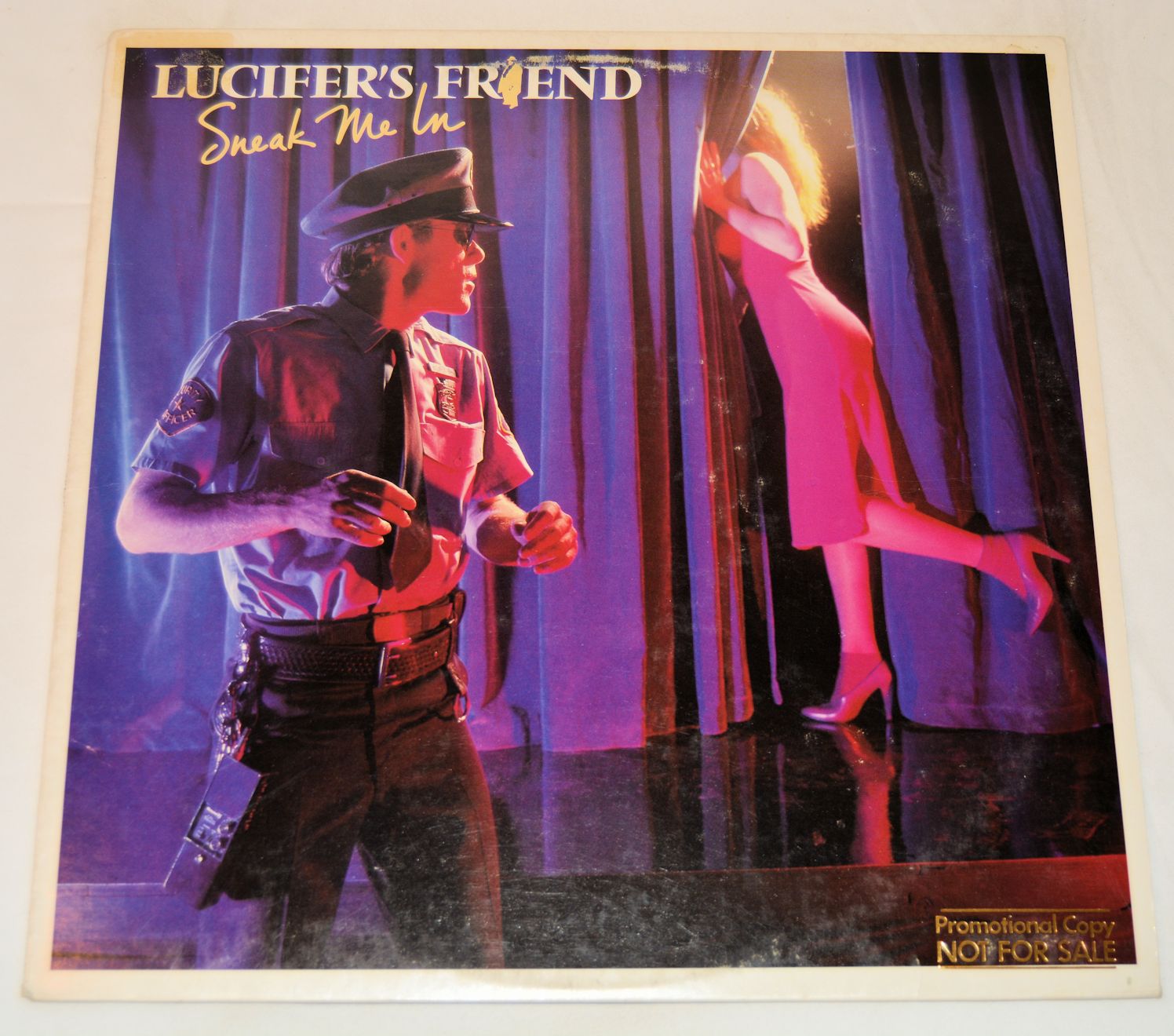 Lucifer's Friend - Sneak Me In