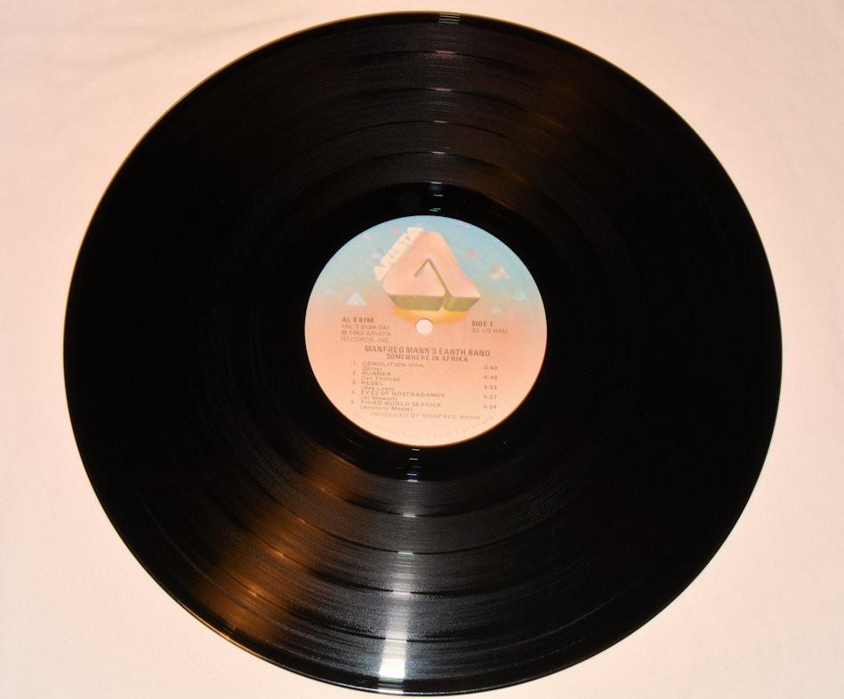 Manfred Mann's Earth Band - Somewhere In Afrika