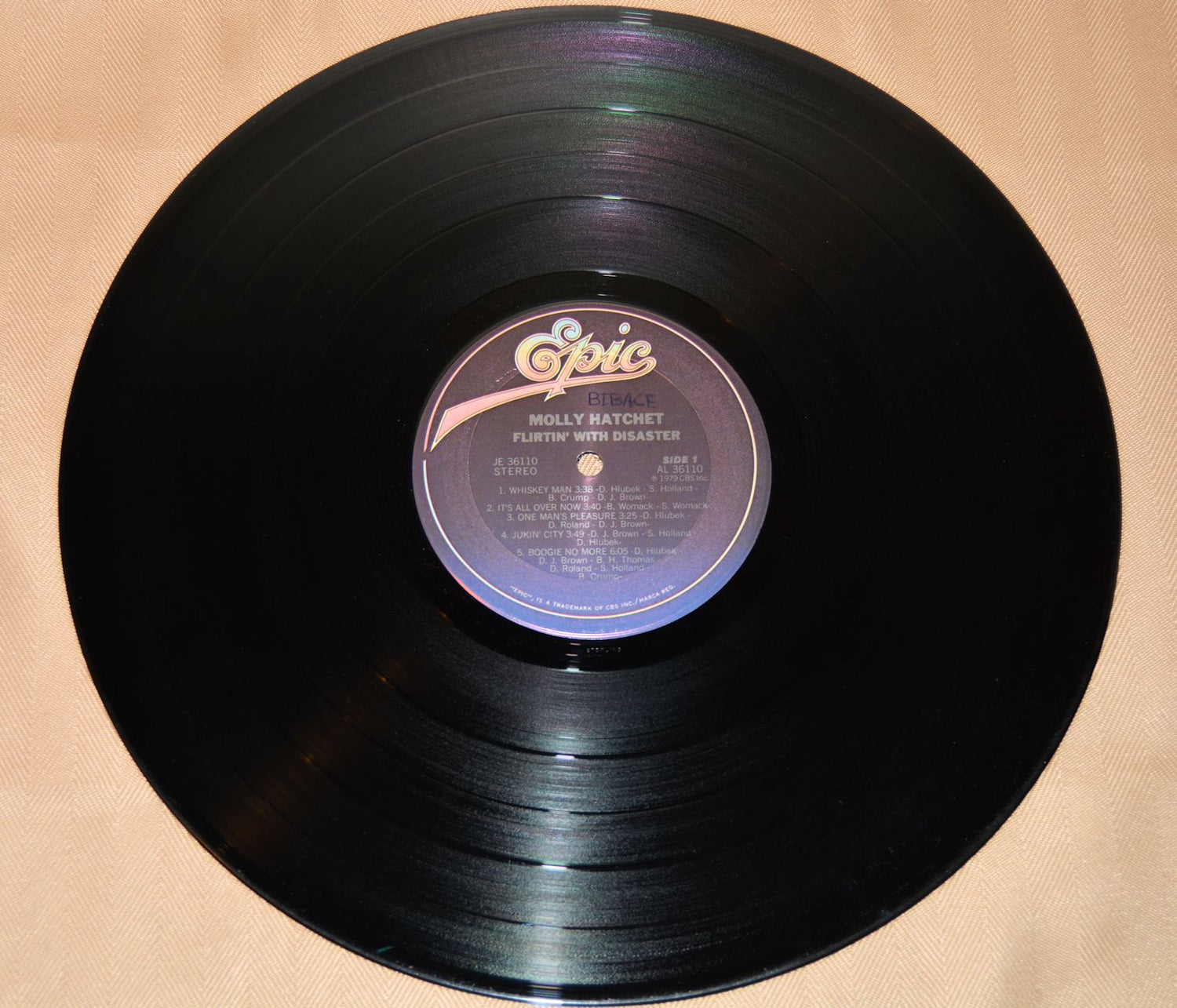 Molly Hatchet - Flirtin' With Disaster