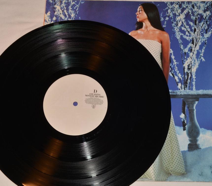 Michiru, Monday - 4 Seasons