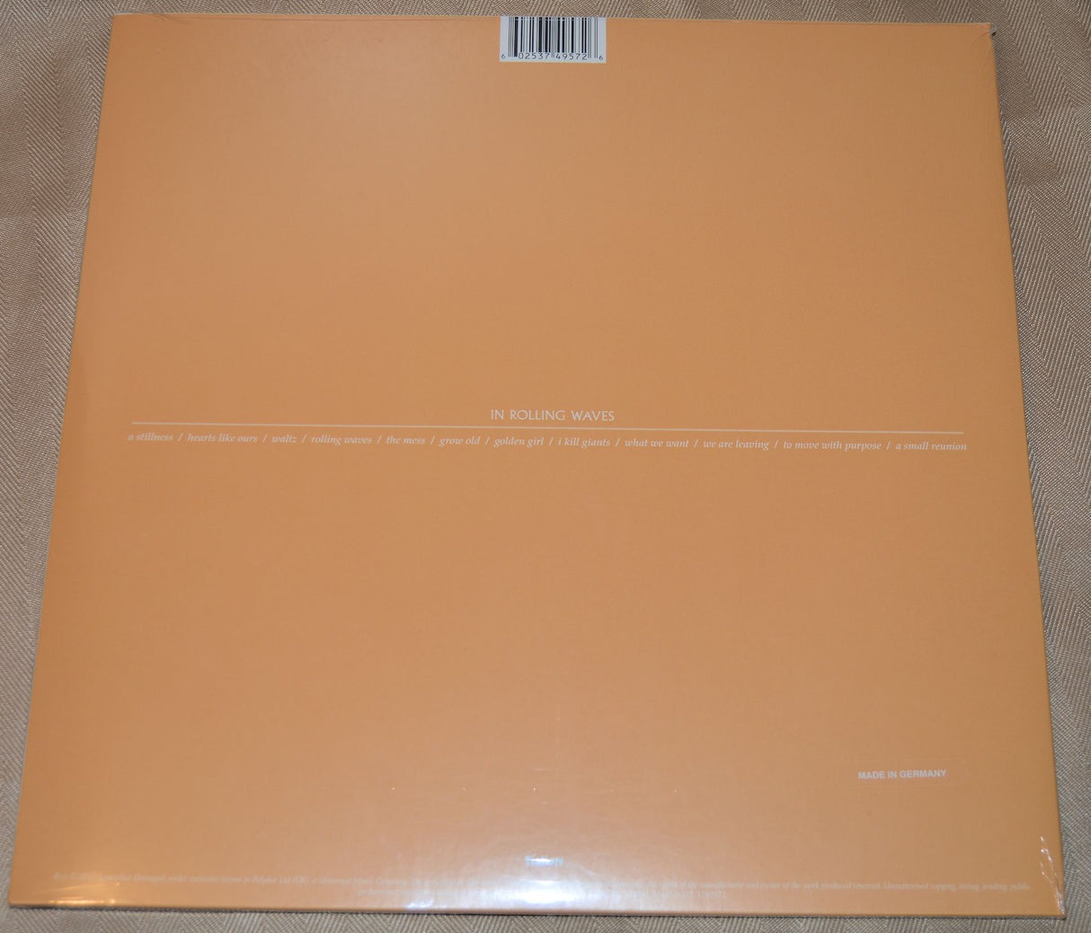 Naked & Famous - In Rolling Waves