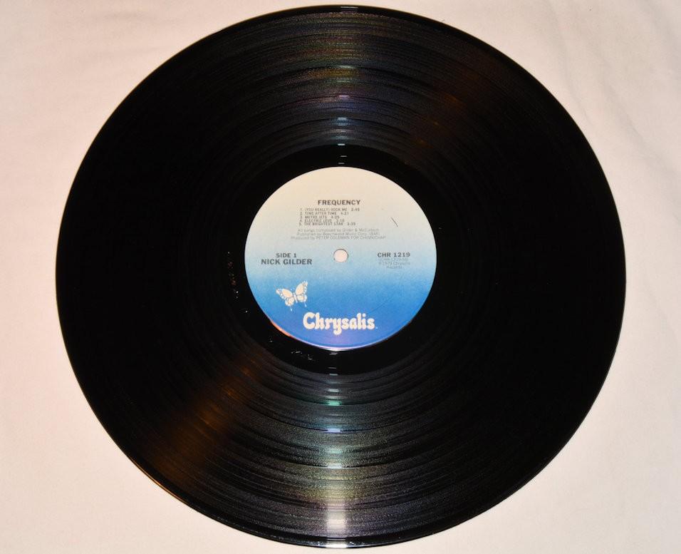 Gilder, Nick - Frequency