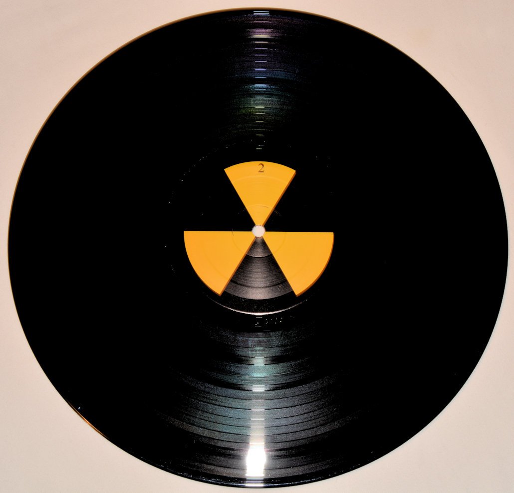 Various - International P.E.A.C.E. Benefit Compilation