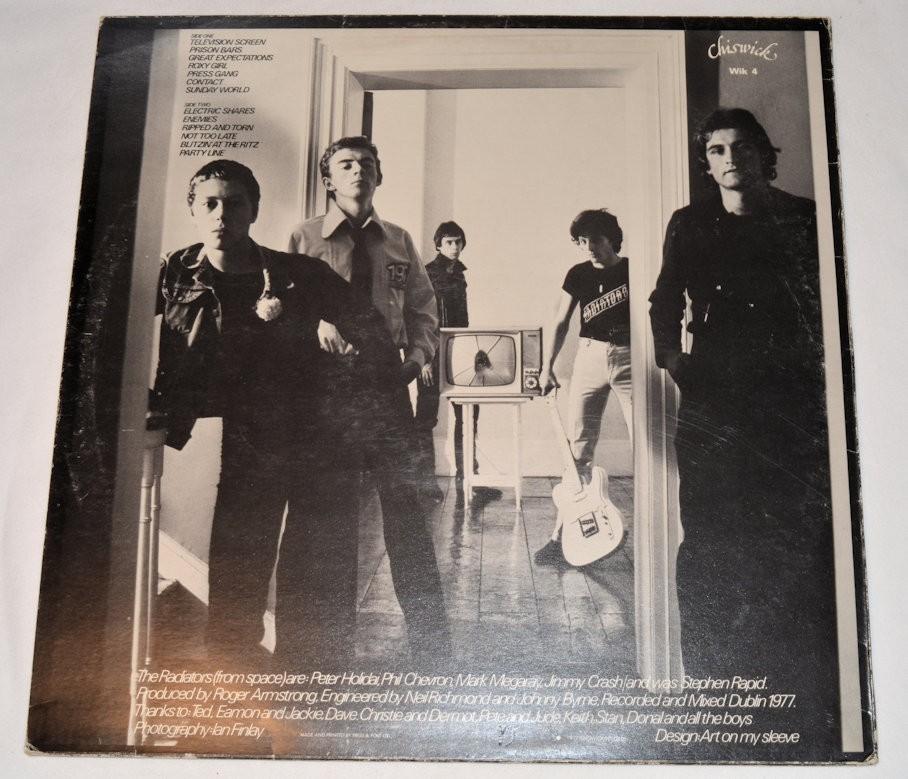 Radiators From Space - TV Tube Heart