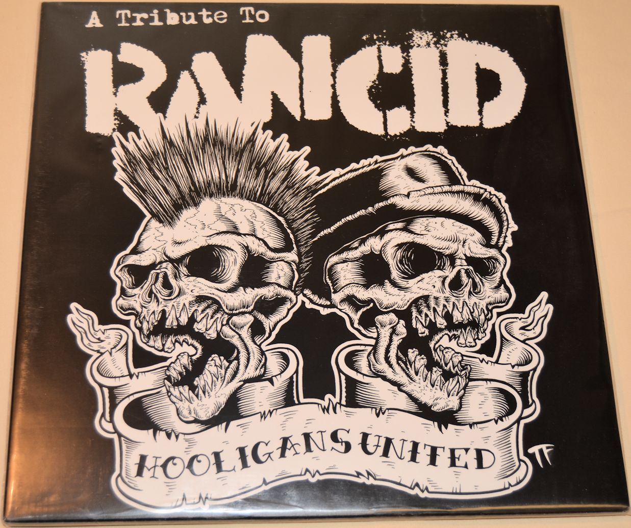 Various - Hooligans United