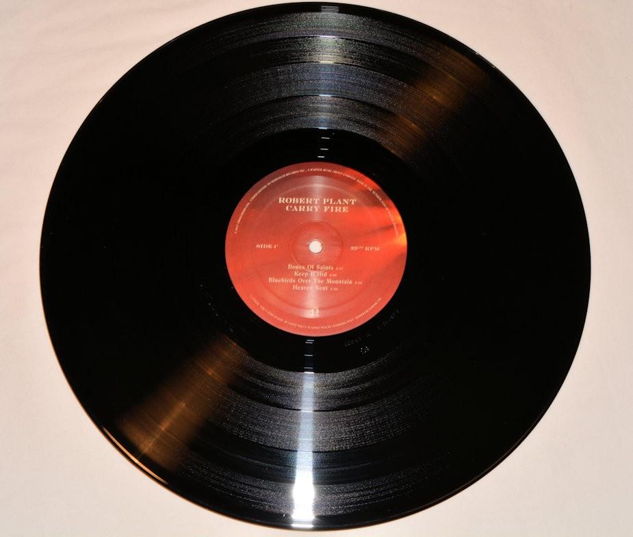 Plant, Robert - Carry Fire