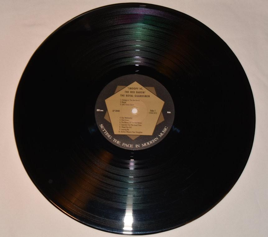 Royal Guardsmen - Snoopy Vs Red Baron