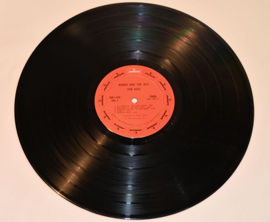 Ruben And The Jets - For Real