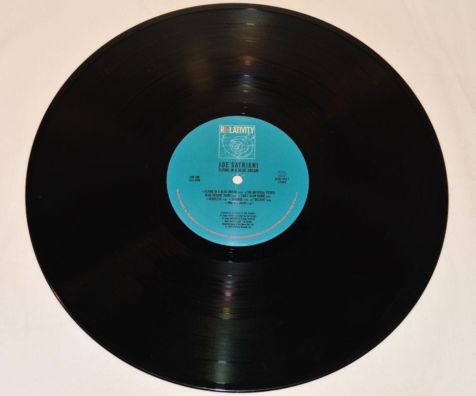 Satriani, Joe - Flying In A Blue Dream