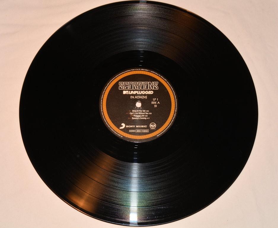 Scorpions - MTV Unplugged