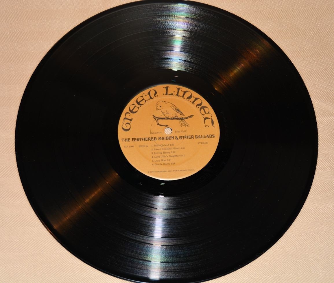 Shute, Bill/Null, Lisa - Feathered Maiden