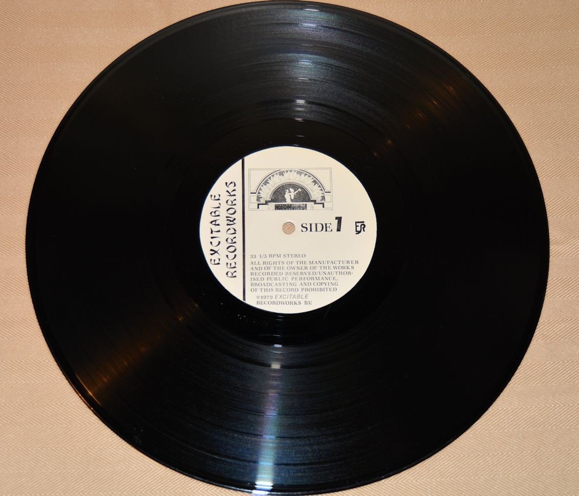 Siouxsie & The Banshees - Metal Shadows