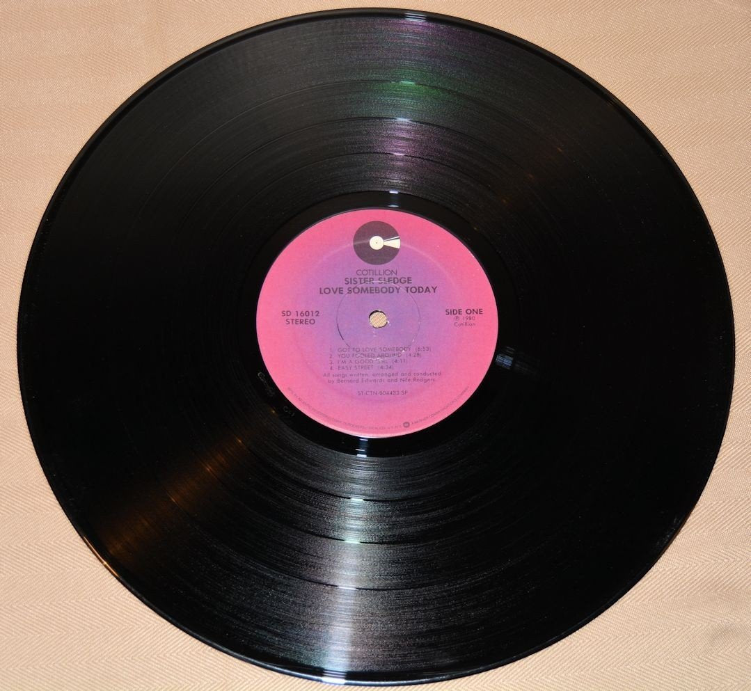 Sister Sledge - Love Somebody Today