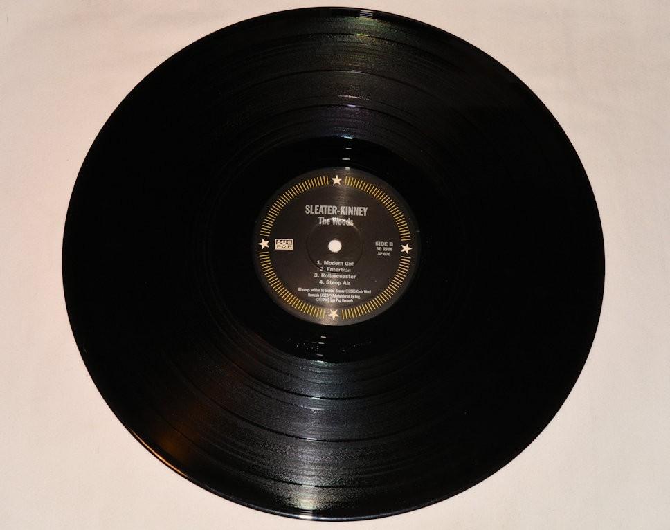 Sleater-Kinney - The Woods