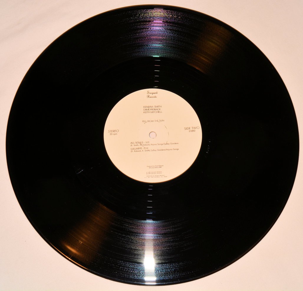 Smith / Roback / Mitchell - Fell From The Sun