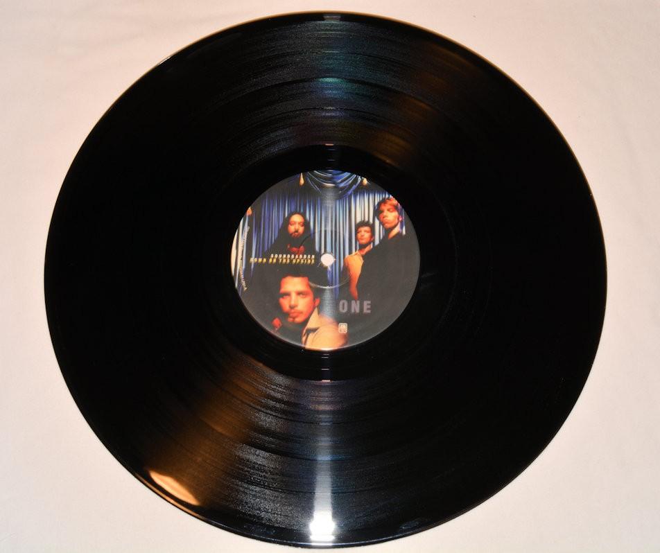 Soundgarden - Down On The Upside