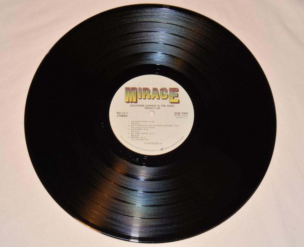 Southide Johnny - Trash It Up