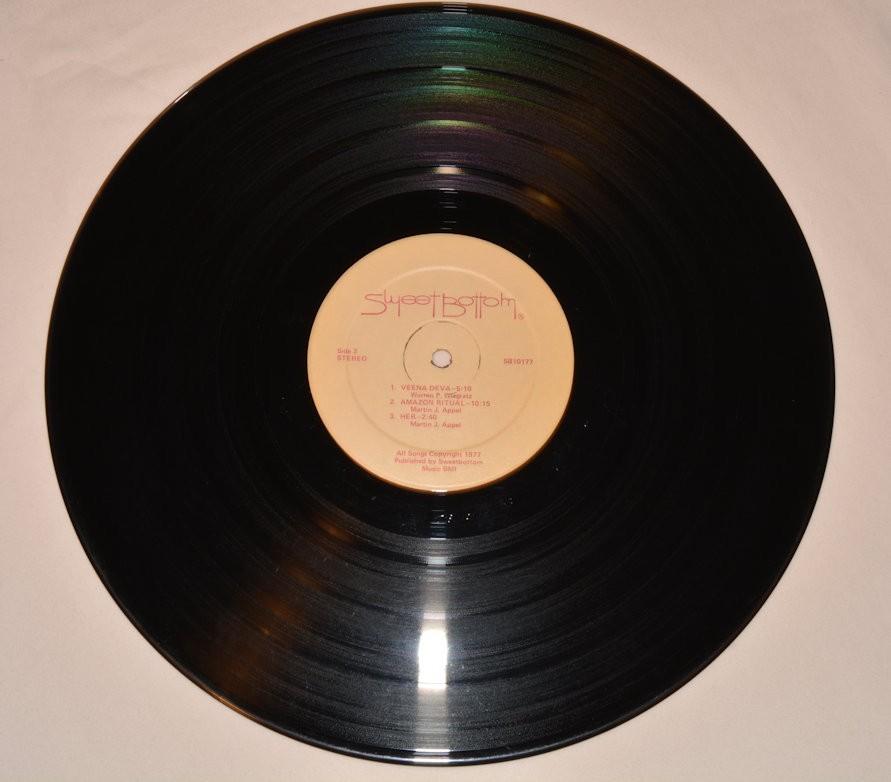 Sweet Bottom - Sweet Bottom