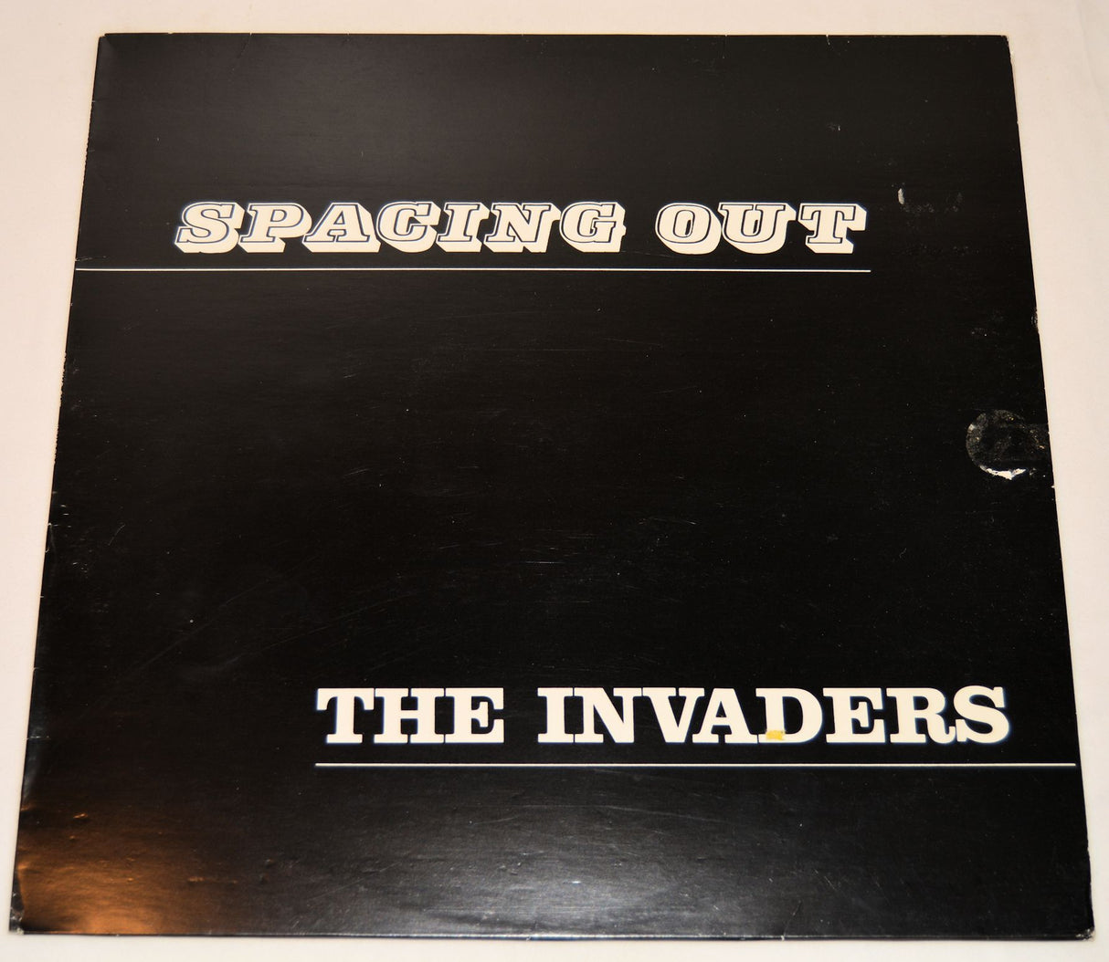 Invaders, The - Spacing Out