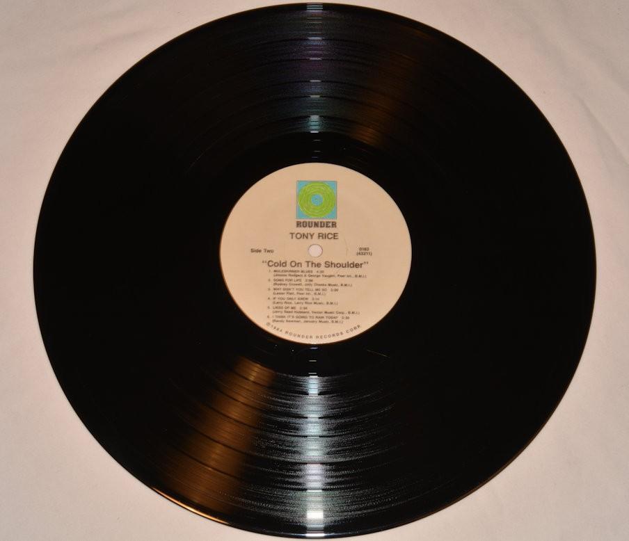 Rice, Tony - Cold On The Shoulder