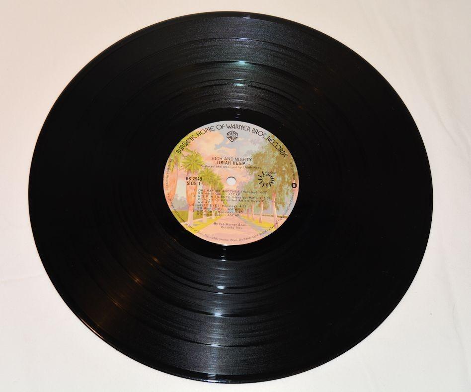 Uriah Heep - High And Mighty