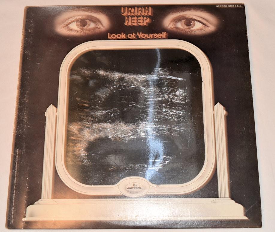 Uriah Heep - Look At Yourself